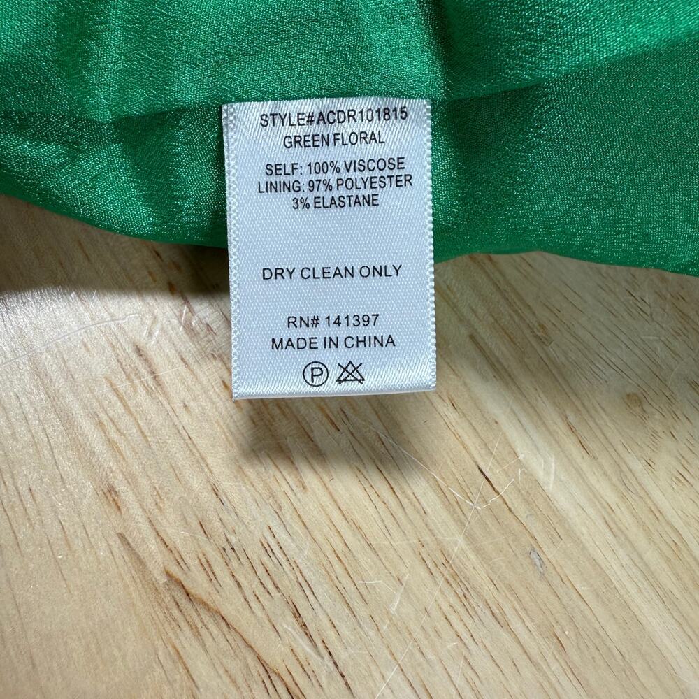 ASTR the Label NWT Amalea Crepe Maxi Dress Green Floral Size L Strappy Open Back - Picture 10 of 11